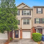 Charming Multilevel 4 Bedroom Townhouse
